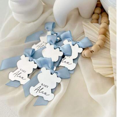 Anpassade spegeletiketter i silverfärgad akryl, presentetiketter till nallebjörnskalas, presentetiketter för tonårsbabyshower, presentetiketter för födelsedagspresenter, tacketiketter, multifunktionella, mycket dekorativa, återanvändbara, utsökta och snygga, hög kvalitet, färgglada, moderna stilar, anpassningsbara, personliga, unika, den perfekta presenten till honom/henne, den perfekta presenten till henne, pojkvän, pappa, flickvän, mamma, familj, vänner, tesalong, hem, trädgård, kontor, årsdagar, alla hjärtans dag, mors dag, födelsedag, fars dag, examensceremoni, bröllop, inflyttningsfest, juldekorationer, heminredningspresenter.