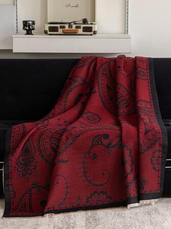 1pc Faux Cashmere Burgundy Minimalist Bohemian Paisley Jacquard Sofa Throw Blanket, Outdoor Picnic Warm Shawl, Pet Blanket, Office/Camping Lap Blanket, Simple Gift Outdoor Rug For Daily Use