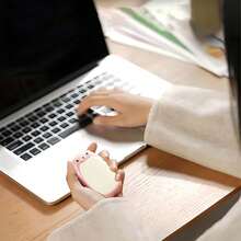 2 包可充电暖手宝，带 2000mAh*2 电池的电动暖手宝，磁性口袋加热器，便携式，适合户外/露营，适合孩子、妻子和朋友的可爱礼物