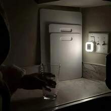 2/4pcs Night Lights, LED Night Light Lamp With Auto Dusk To Dawn Sensor, Nightlights For Hallway, Bedroom, Kitchen, Stairway - Xem 7