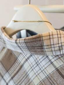 1 件格子编织面料前扣口袋长袖翻领格纹衬衫，优雅休闲百搭，适合日常、学校、所有季节 - 卡其色 - 查看 9