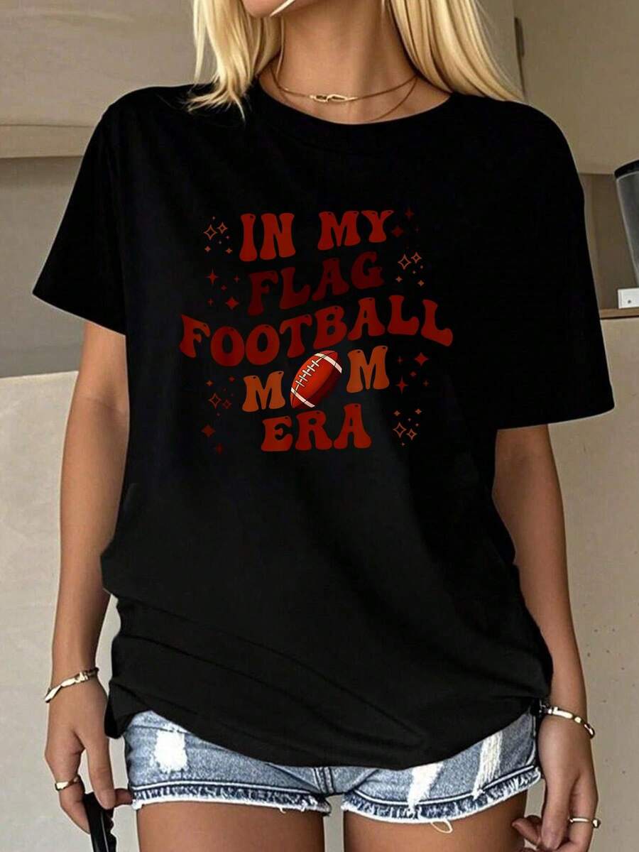 In My Flag Football Mom Era Apparel T-Shirt Graphic Tees Women Summer Tops Round Neck T Shirt 100%Cotton Women Clothing Outfits For Women Fall Women Clothes Tops For Women Black T Shirt - 黑色 - 查看 1