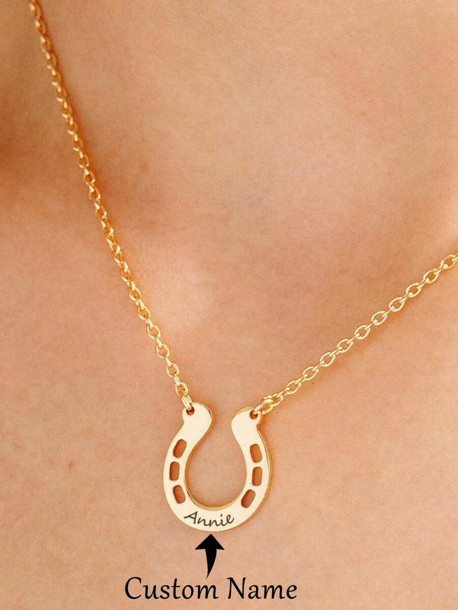 1Pc Personalized Name Necklace, Stainless Steel Jewelry,Custom Horseshoe Necklace, Engraved With Your Name Or Horse Name, Lucky Horseshoe Pendant Necklace For Girl Christmas Gifts