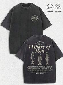 1 PCS Christian "Fishers Of Men" Graphic Tee: Dark Washed Cotton Shirt With "Fishers Of Men" Text, Three Fish Illustrations, Knot Detail, Full Biblical Verse From Matthew 4:19, Retro Distressed Aesthetics. Perfect For Fans Of Christian Faith, Biblical Inspiration, And Vintage Style, Christmas & Halloween & Thanksgiving Day & Valentine's Day & Pride & Father's Day & Easter & Mother's Day & New Year & Spring Festival, Men's Round Neck Printed Short Sleeve Casual Everyday T-Shirt, They Are Excellent Gifts For Friends And Family, 100% Cotton T-Shirts Feature, A Youthful And Fashionable Design, Graphic Tees Men, Graphic Tees Women, Cachorro Feliz, Back To School - 黑色 - 查看 1