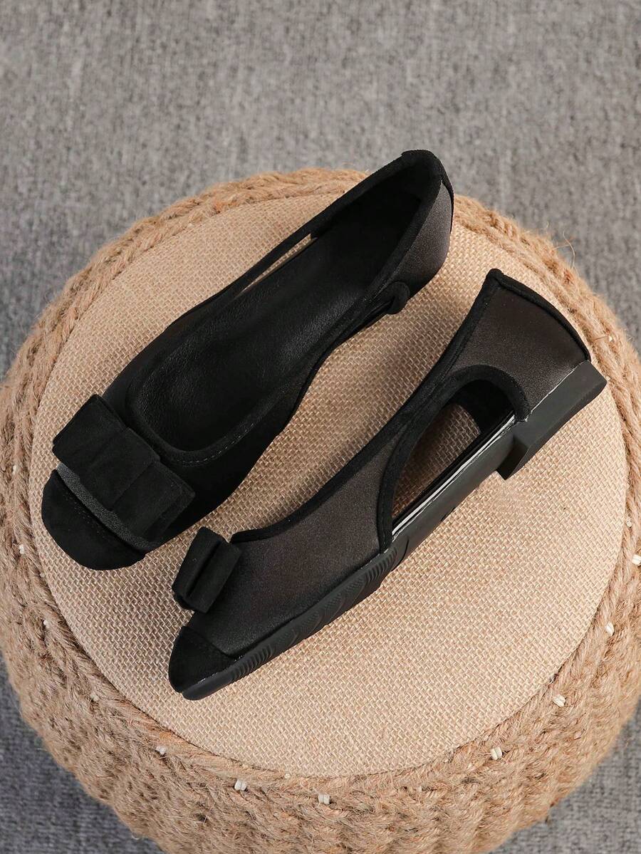 Women's Ballet Flats, Fashionable Square Toe Slip-On Soft Bottom Shoes, Versatile Flat Shoes, Black Hollow Flat Bowknot Loafers, Size Run Large, Plus Size 35-43