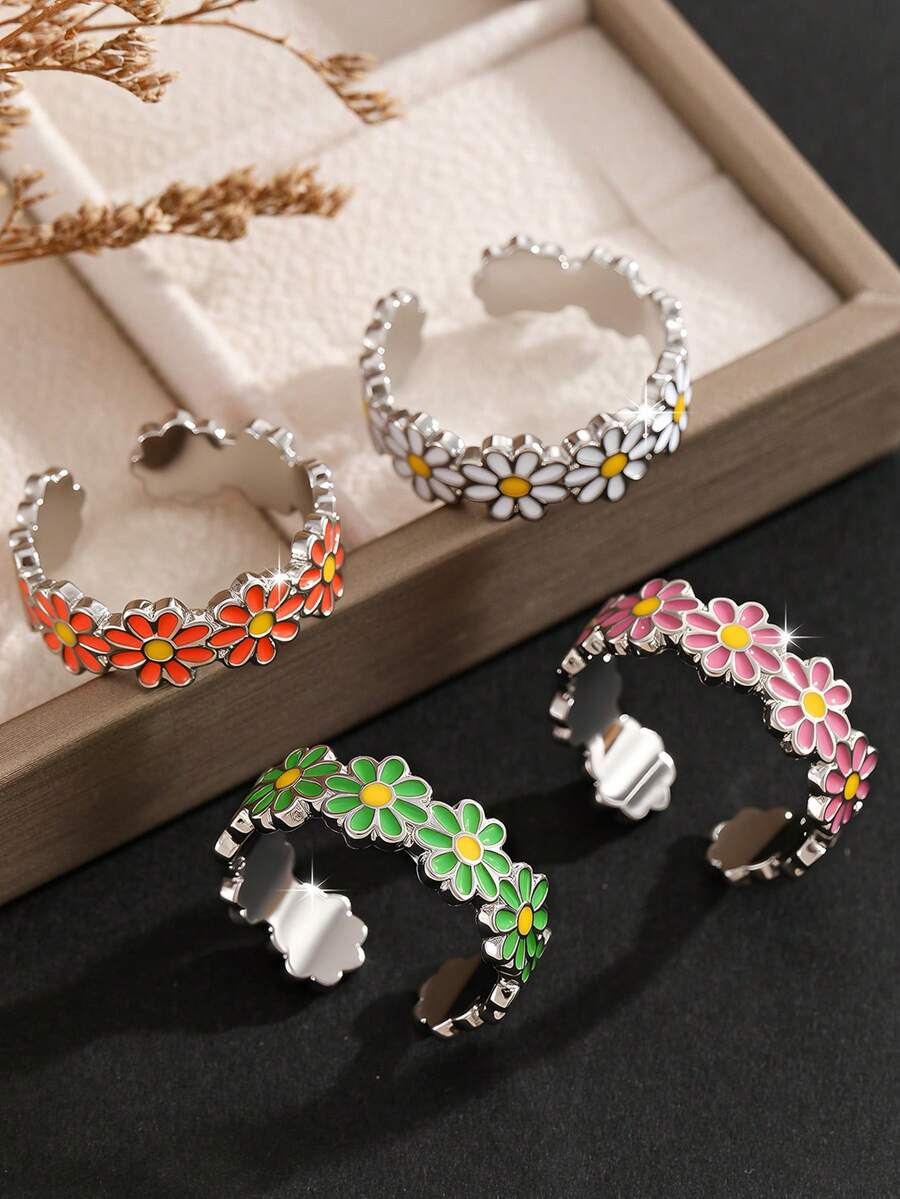 The Cross-Border Best-Selling Small Daisy Opening Adjustable Ring Is Suitable For Women To Wear