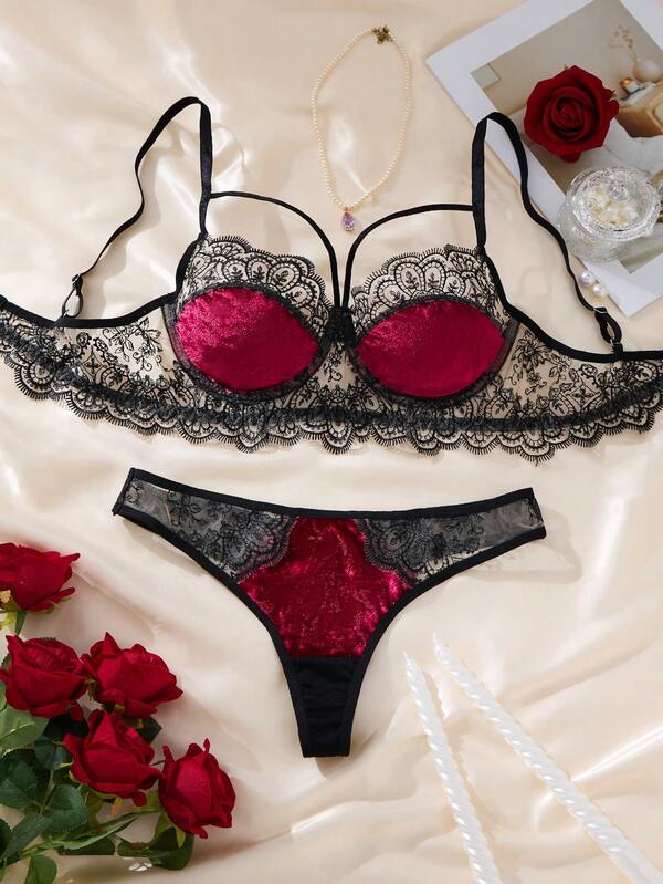 1 Sets Of 2-Piece Women's Black And Burgundy Velvet Embroidered Lace Hem Underwear Set, Adjustable Shoulder Straps, Daily Bra And Triangle Underwear, Daily Home Christmas And Halloween Party Gifts