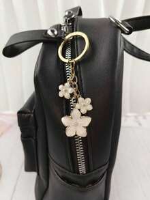 1pc Alloy Metal Cherry Blossom Shape Keychain Lightweight Fluttering Cherry Blossom With ID Tag, Suitable For Bag Charm, Car Keys, Couple Birthday Festival Christmas Gift Ideas Bag Accessories Lanyards With Id Holder Car Accessories Bag Charms Car Accessories Teacher Friend Sister