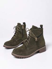 女款秋冬麂皮繫帶側拉鍊短靴，橡膠平底透氣單層內裡復古通勤短靴 - 墨綠色 - 查看 3