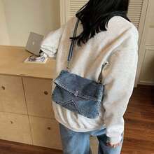 Women's Denim Shoulder Bag With Magnetic Snap Fashionable Adjustable Crossbody Bag For Work, Travel - Blue - View 5
