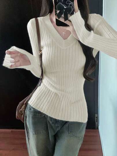 复古美式 V 领开袖设计灰色针织毛衣，修身百搭女式长袖上衣