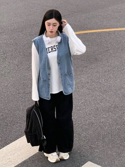 女式复古纯色 V 领无袖宽松单排扣休闲牛仔夹克，春夏