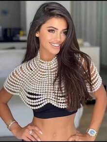 Cuiwrgrs 1pc Elegant European Style Handmade Crochet Pearl Hollow Out Shawl, Suitable For Bridal Party