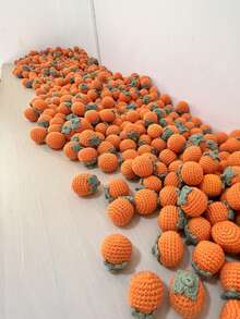 1 件手工钩织柿子贴花 - 橙色纱线果实，带绿色叶子，适用于 DIY 手工艺品、钥匙扣、钩针用品、时尚配饰小水果吊坠、服装装饰、包包装饰、剪贴簿、珠宝制作、家居装饰项目、礼品工艺创意、手工必备品、小型纺织饰品，可选手工亮片细节（不含额外材料） - 彩色 - 查看 9