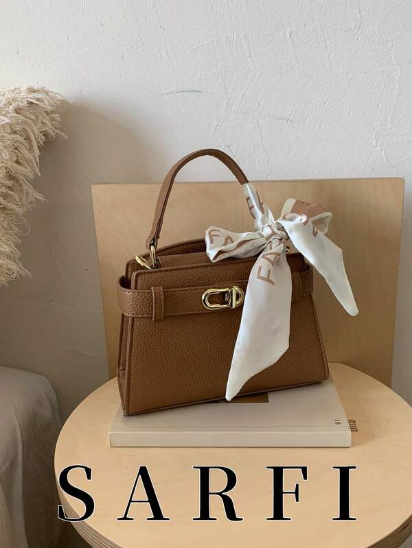 Premium Silk Scarf Decor Women's Handbag, Minimalist Letter Decor Adjustable Shoulder Strap Crossbody Bag, New Autumn Fashion Metal Decor One Shoulder Commuter Bag, Magnetic Closure Multi-Function Lightweight Crossbody Bag, Suitable For College Students Daily Travel And Shopping Lightweight Tote Bag