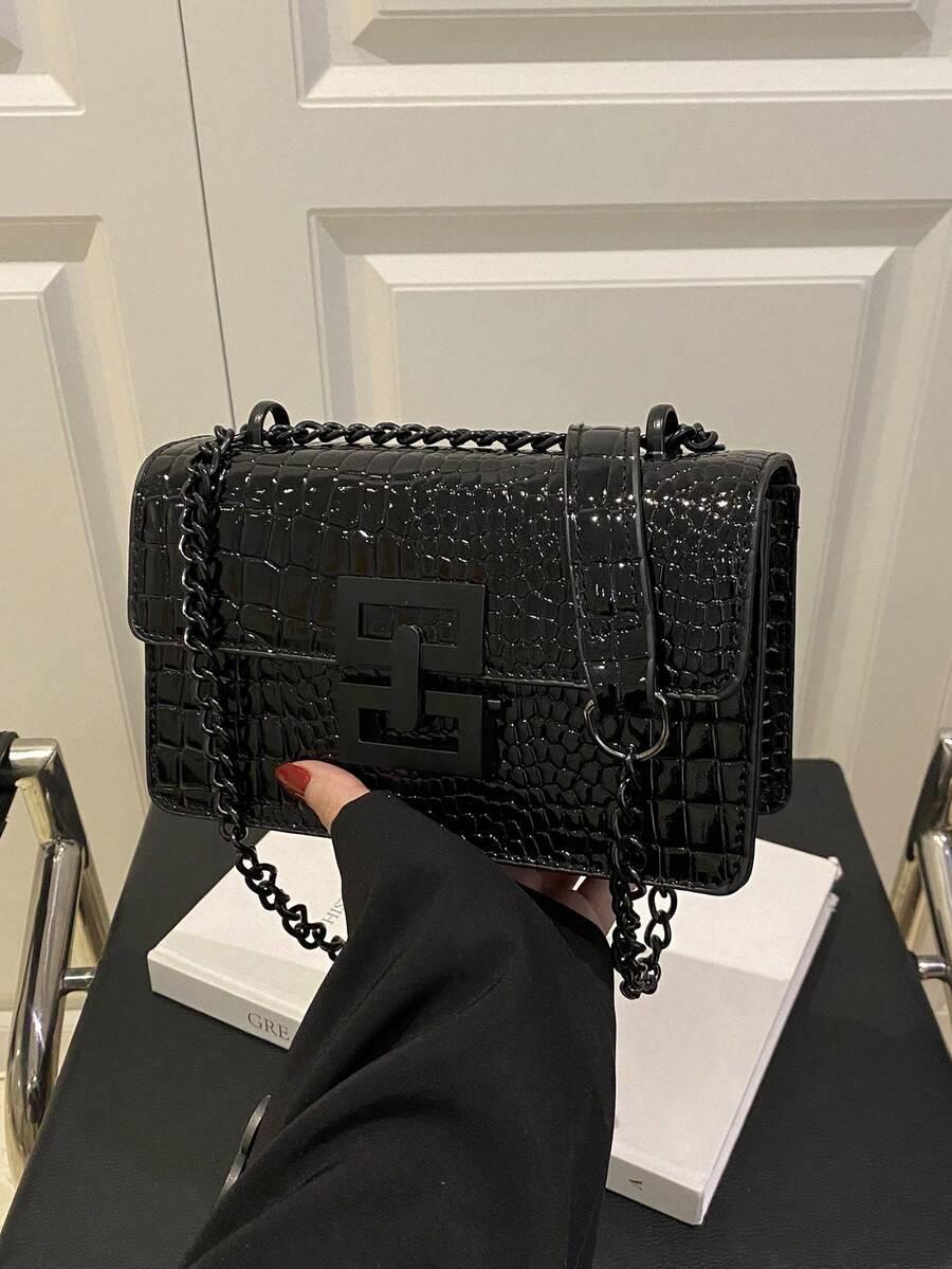 Mini sac à bandoulière rétro mode pour femme, sac bandoulière léger avec chaîne en métal, en matériau PU, sac carré à rabat verrouillable décontracté, sac motif peau de crocodile, sac de shopping pour fille, convient pour les déplacements quotidiens des femmes