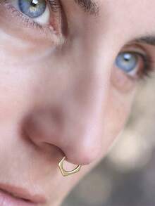 1 pieza Pendiente de aro de acero inoxidable de 16G con geometría asimétrica punk para la nariz, el septo, el labio, el cartílago y Daith como regalo para mujeres