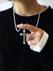 1 件简约水钻镶嵌十字架不锈钢项链，长款多层项链，适合日常佩戴，男女通用
