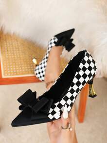 Modische, vielseitige Spitzschuh-Pumps mit niedrigem Schaft, stilvolle professionelle Damenschuhe, elegante Damenschuhe mit niedrigem Schaft - Schwarz und Weiss - Übersicht 3