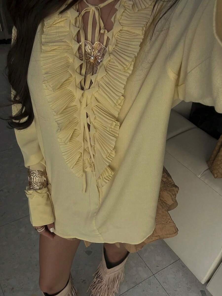 Elegant Butter Yellow Blouse - Deep V-Neck Top With Tie Detail & Ruffle Trim, Romantic Long Sleeve Shirt For Dates & Casual Wear - 黃色 - 查看 1