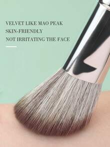 mulynsie Juego de 14 piezas de brochas de maquillaje profesionales de color verde oscuro de lujo - Cerdas de nailon hipoalergénicas, mangos de ABS, brochas para palma para todo tipo de piel, set profesional y para principiantes