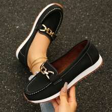 Casual Comfortable Women Loafers Lightweight Slip On Low Top Round Toe Fashion Chain Decorated Shoes - 黑色 - 查看 9