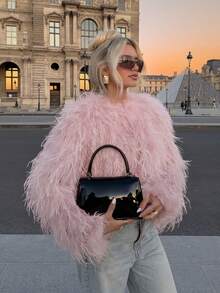 Buzzelle Doriss 精致圆领短款长毛外套，女士外出上衣，白色派对活动，婚礼季，情人节装扮，秋冬季 - 粉色 - 查看 4