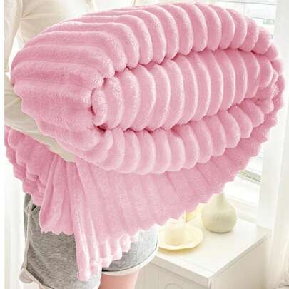 1pc Luxury Reversible Faux Fur Blanket - Cozy Striped Flannel, Lightweight & Breathable, Cloud-Like Softness, Suitable For Office, Camping, Sofa - Multipurpose Polyester Bedspread, Perfect Christmas Gift, Displayed Size: 200*230cm