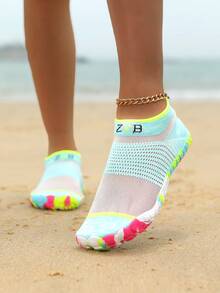 ZVB 赤脚情侣水鞋，软底沙滩鞋，适合游泳和潜水，透气速干户外夏季凉鞋，防滑钓鱼水鞋 - 白綠 - 查看 13