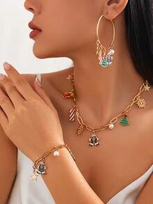 1 Set Christmas Fashionable Bell Christmas Tree Necklace Bracelet Earrings Suit, Lightweight Luxurious Metal Feeling Clavicle Chain Suitable For Daily Wear, Party, Gift For Girlfriend, Suitable For Men And Women, Exquisite Halloween, Christmas, Teacher's Day, Holiday Gift, Birthday Gift