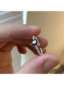 1 Stück eleganter schwarzer Twist-Liebesknoten-Ring - schicker & metallischer Schmuck, ideal als Geburtstags-, Muttertags- und Gelegenheitsgeschenk für sie