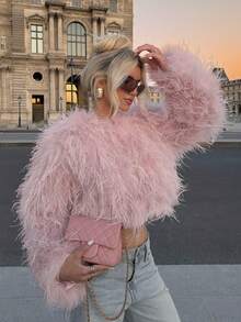 Buzzelle Doriss 精致圆领短款长毛外套，女士外出上衣，白色派对活动，婚礼季，情人节装扮，秋冬季 - 粉色 - 查看 3