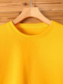 Customize Sweatshirt , Personalize Your Fall Look: Upload Your Text, Initials, Or Slogan. Cute Crew-Neck Pullover For Everyday Wear,Flocking Printing, Sports, And Outdoor ,Fall Clothes For Women,Winter Clothes For Women, Halloween Clothes Women.