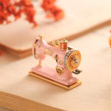 1pc Fashionable & Cute Enamel Pink Letter Heart Sewing Machine Pendant Necklace, Suitable For Women's Sweet & Elegant Party Jewelry, Bag/Key Chain Pendant, Halloween Gift - Pink Sewing Machine Necklace - View 3