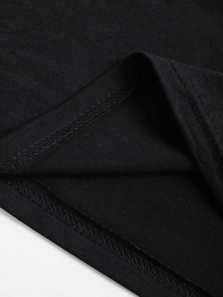 Camiseta Casual de Cuello Redondo para Mujeres con Diseño de Gato y Alienígena Juguetón - "GLERP!"Impresión ZEP ZEP, manga corta, poliéster ligero, perfecto para primavera y verano, ropa casual de verano| Camiseta gráfica caprichosa| Camiseta Ligera - Negro - Añade 4