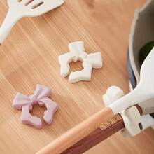 1 件创意蝴蝶锅夹架，硅胶防溢勺架，勺子架，厨房用具架，耐热架