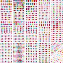 闪亮钻石水晶宝石贴纸套装/心形/彩色可爱创意闪亮贴纸 3D立体设计风格 高品质亚克力宝石贴纸，色彩鲜艳，防水耐用，易撕易贴，适用于水瓶、杯子、脸部、指甲、手机、笔记本电脑、家具、冰箱、派对礼物、生日奖励、面部装饰DIY钻石贴纸（多种颜色） - 彩色 - 查看 3