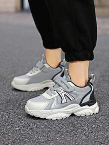 青少年运动鞋/PU 皮革/春夏秋冬运动鞋/返校/全新设计/轻质设计/防滑耐用鞋底/钩环设计，方便穿脱/适合跑步、上学、户外、训练 - 灰色 - 查看 9