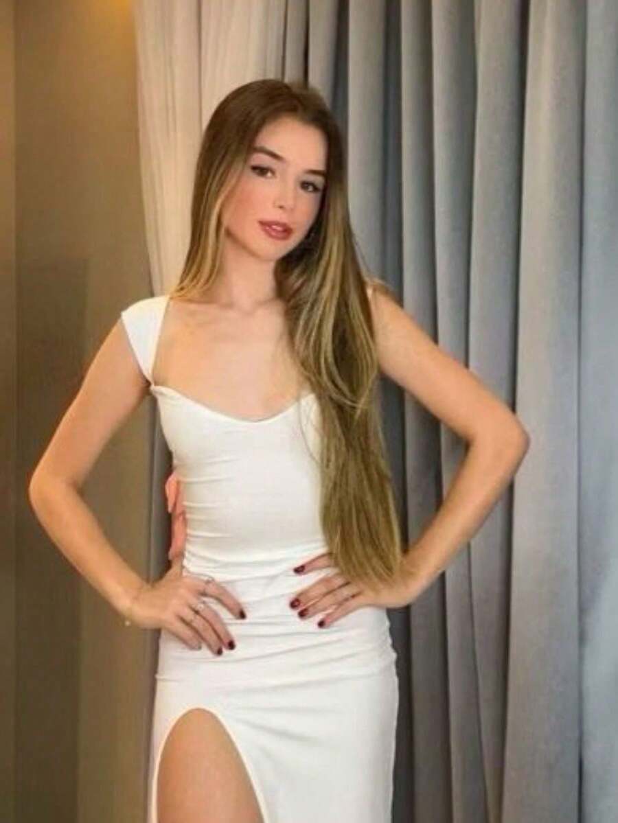 Long Kathynni Dress/Made For You To Rock/Wedding Dress - White - View 1