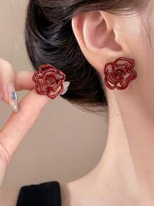 1 Pair Vintage Elegant Red Rose Flower Pattern Stud Earrings, Suitable For Women To Wear On Vacation, Party, Holiday, Couple Date, Birthday Gift, Mother's Day Gift