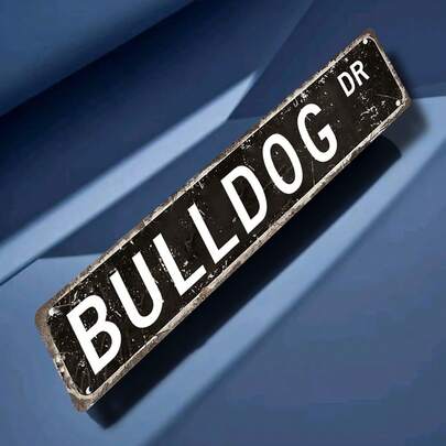 1pc Vintage "BULLDOG DR" Metal Sign, 16x4 Inch Retro Wall Decor, Multipurpose Artistic Metal Plaque, Waterproof, Pre-Drilled For Easy Installation, Suitable For Home, Outdoor, Holiday Decoration