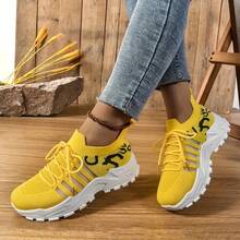 Lightweight Women Running Shoes With Memory Foam Comfortable Sneakers For Walkingand Gym Training - 黃色 - 查看 2