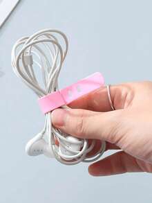 5-Hole Silicone Cable Organizer Box: Keeps Earphones, Chargers And Data Cables Neatly Stored And Easily Accessible! Reusable Silicone Cable Organizer For Storing And Managing Wires, With Straps And Multi-Functional Clips, Suitable For Food Preservation And Keeping Earphone Cords Tidy. (Random Color)