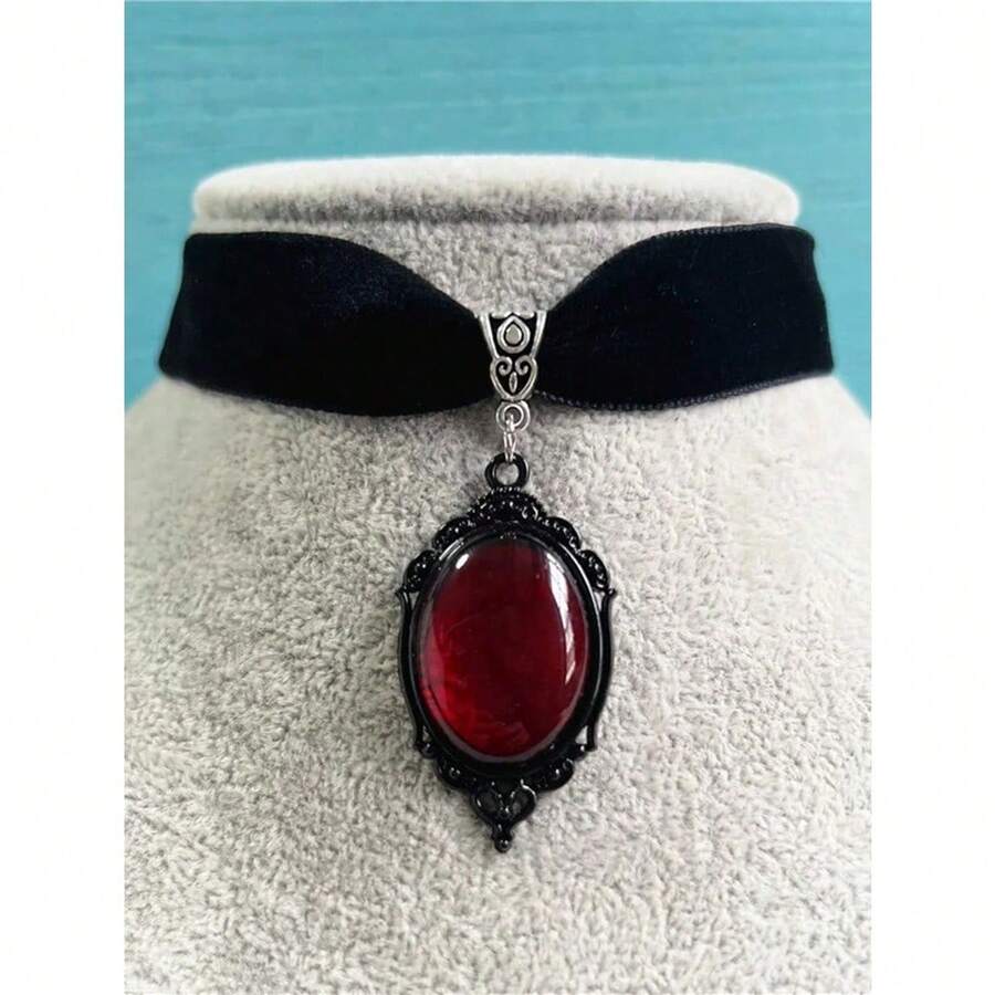 1PC Handmade Black Velvet Vintage Collar Necklace, Gothic Style Halloween Gift - Red - View 1