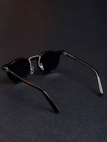 1 Kính thời trang gọng nhỏ hình bầu dục cổ điển, kính mắt cao cấp sang trọng phong cách đường phố dự tiệc cá nhân hóa Punk dành cho cả nam và nữ - Nhiều màu - Xem 7