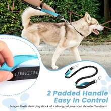 Guia de Corrida para Animais de Estimação com Pochete, Guia Retrátil Multifuncional para Cães, Guia de Cão Sem Mãos, Guia de Cintura com Absorção de Choque para Passeio, Corrida, Caminhada, Cinto Ajustável com Pochete e Alça, Cinto de Corrida Reflexivo para Cães Pequenos, Médios e Grandes