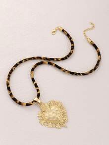 1 Pc Bohemian Bold Minimalist Statement Pendant With Leopard Print Cord Necklace, Suitable For Daily Outings, Christmas And Birthday Gifts