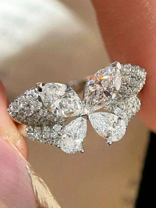 1 pieza Anillo abierto de mariposa de lujo con circonita cúbica multicapa, accesorio elegante y delicado para el atuendo diario
