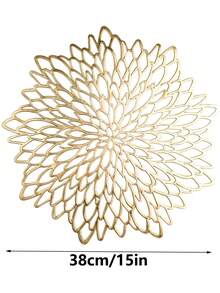 12 件金色花卉图案圆形餐垫，直径 15 英寸，PVC 材质；另有 3.94 英寸圆形镂空花朵杯垫，可水洗、易清洁、可擦拭、防滑、耐热，适用于房间装饰、餐桌装饰、家居装饰、节日、派对、生日、婚礼、周年纪念日、母亲节、情人节、宴会、活动等。 - 金色 - 查看 6