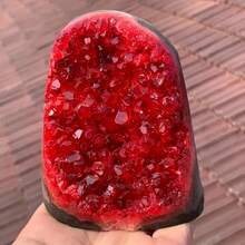 1 件天然红葡萄酒晶洞水晶簇 - 深红色至勃艮第色,闪耀室内装饰,优雅的波西米亚风格家居/办公室装饰,情人节、圣诞节、生日、周年纪念日的奢华地质礼物 - 适合水晶收藏家和装饰爱好者的矿物标本,办公室装饰,独特的矿物学,精选的矿物学,装饰石,节日购物者 - 酒紅色 - 查看 4